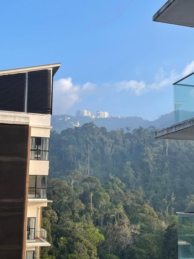Kaw Supreme Theme Wifi Luxury 7 Pax Genting Pool & Mountain View Cuti Genting Homestay Midhills Genting Highlands Exterior foto